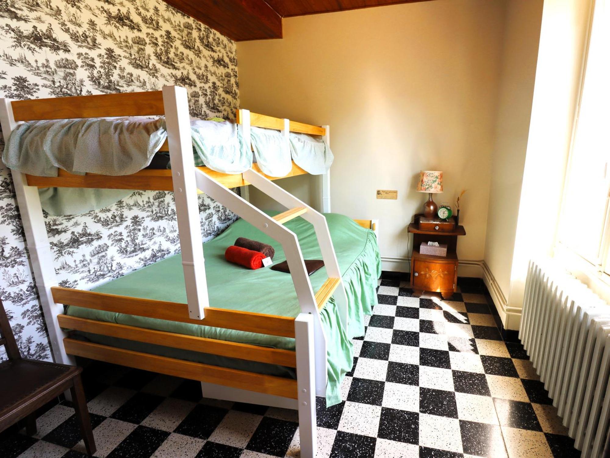 Location De Chambres Bienvenue Chez Meme Treigny Eksteriør billede
